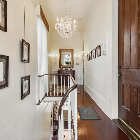 Bed & Breakfast Marigny Manor House 3*