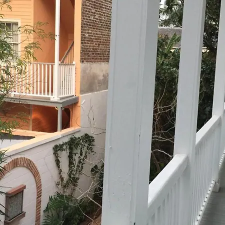 Bourbon Street Hotel *