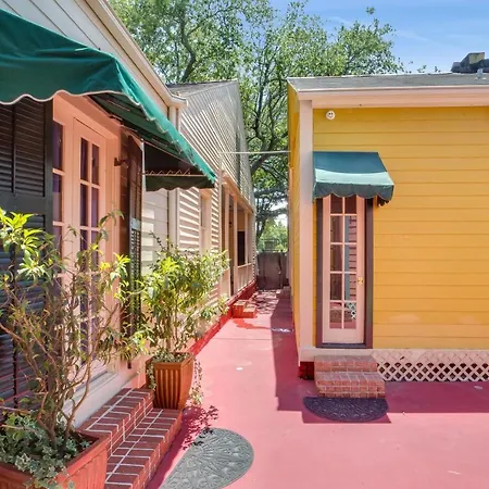 Jazz Quarters Inn
