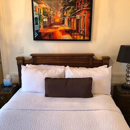 Hotel Lafitte & Bar 3*