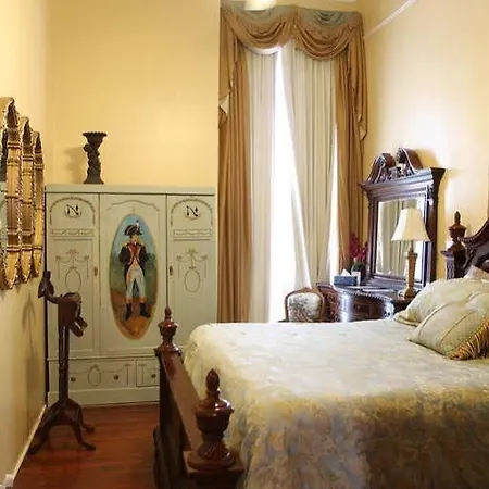 The Magnolia Mansion 4*