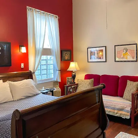 The Blue60 Marigny Inn 3*