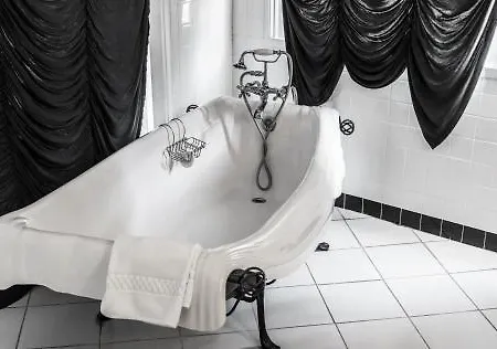 Hotel The Magnolia Mansion 4*