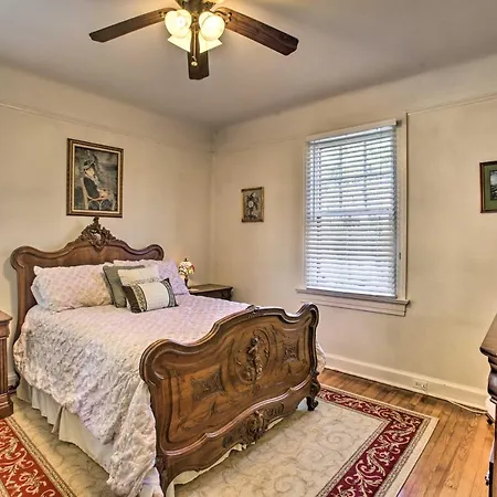 Soul & Style! Duplex Near French Quarter W/ Porch Holiday home *