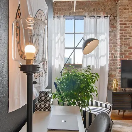 Luxury Arts District * New Orleans