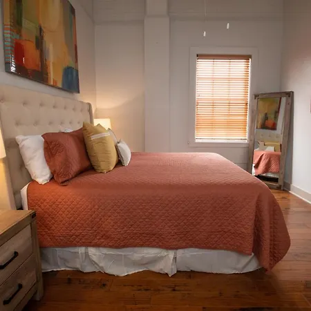 Apartment New French Quarter Delight 13 New Orleans