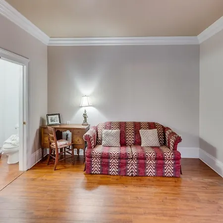Jazz Quarters Inn 3*