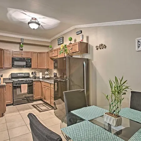 Walk To Canal St Trolley! Mid-City Nola Retreat Apartment
