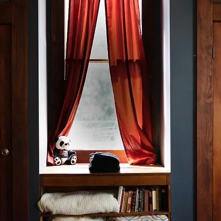 Evangeline Art House 3*
