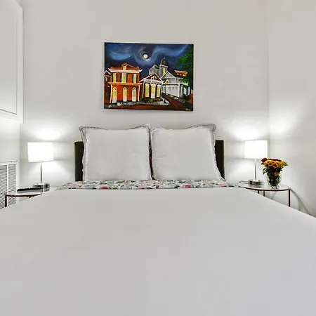 Aparthotel Montgomery House