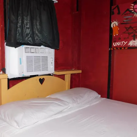 India House Hostel New Orleans