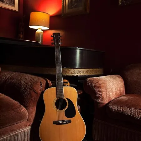 The Magnolia Mansion Hotel