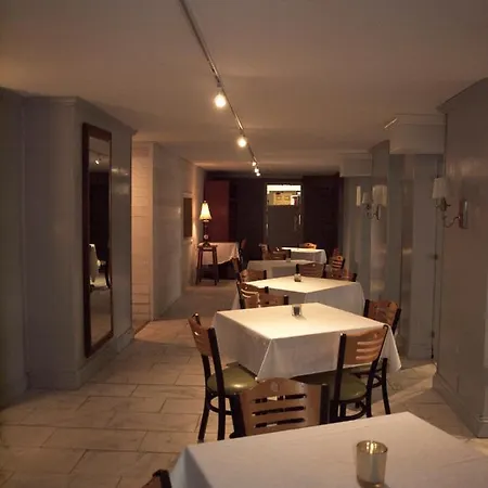 The Magnolia Mansion 4*