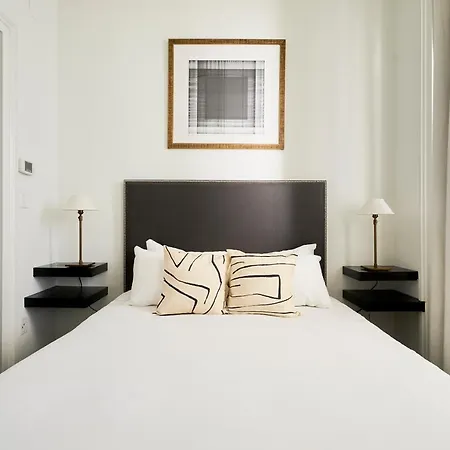 St. Helene Hotel 2*