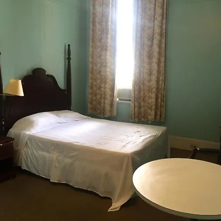 St Vincent's Hostel *