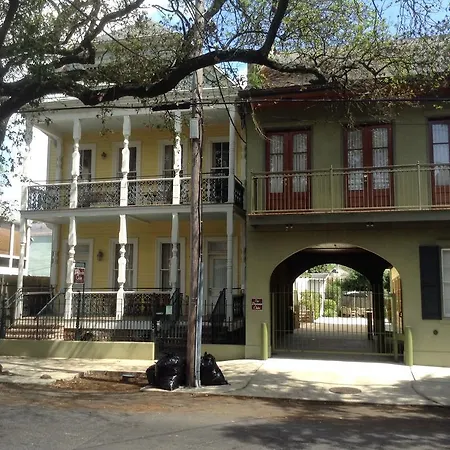 The Prytania Oaks Inn New Orleans