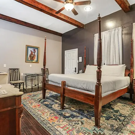Hotel Rathbone Mansions 3*
