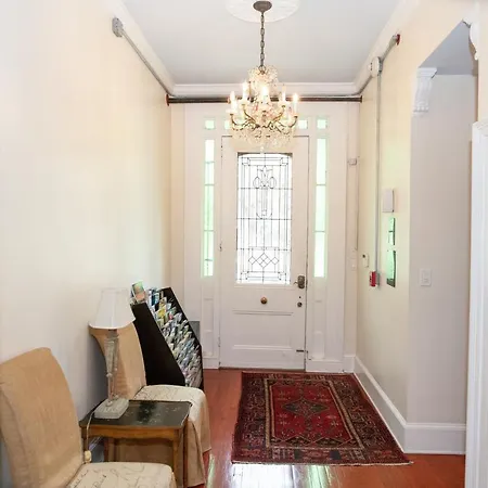 The Esplanade Mansion Bed & Breakfast