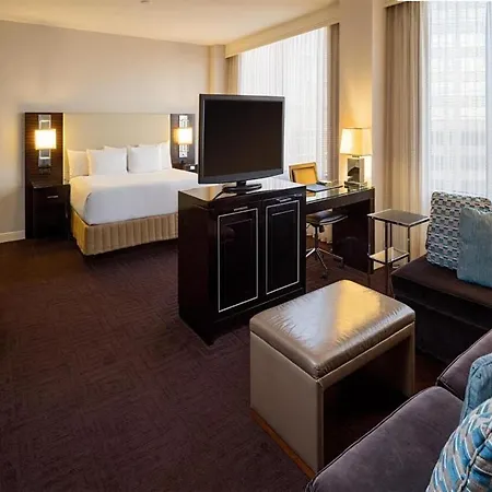 Hyatt Regency Hotel 4*