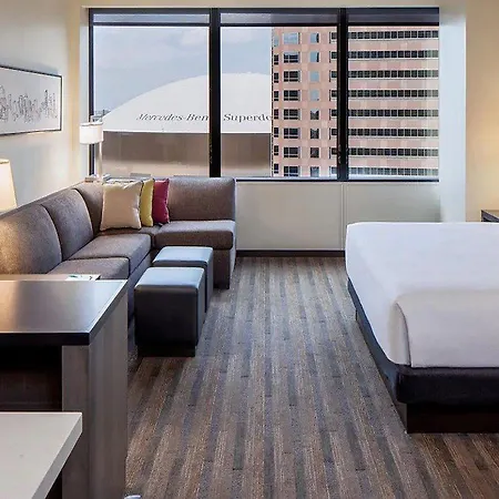 Hotel Hyatt House Downtown 3*