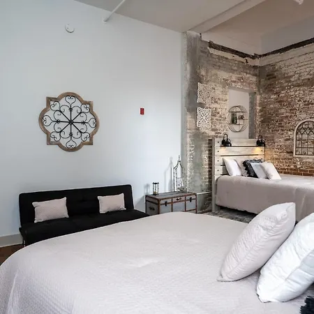 French Quarter Q Apartment