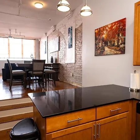 French Quarter Q Apartment