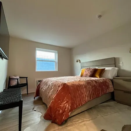 Lucky Hotel 3*