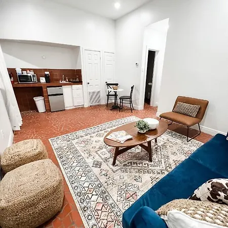 Guest house Bon Maison 3*