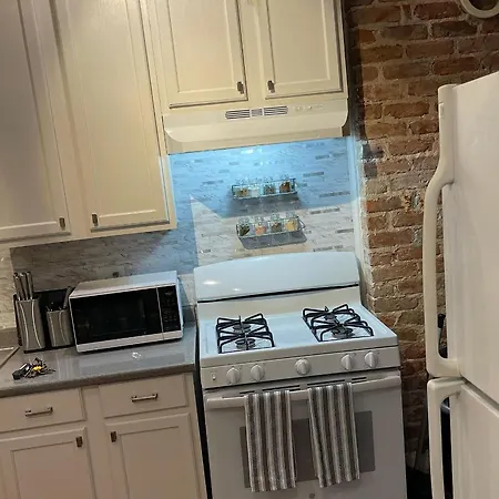 Pr10 Holy Cross Oasis 30 Day Minimum * New Orleans