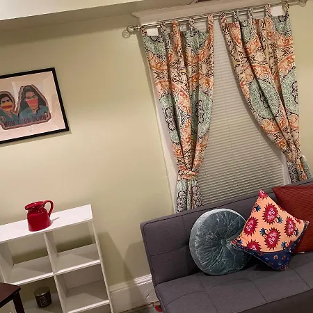 Guest house Pr10 Holy Cross Oasis 30 Day Minimum