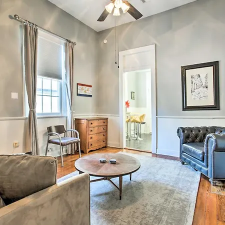 Uptown Nola On Magazine Street W/ Backyard! Apartment