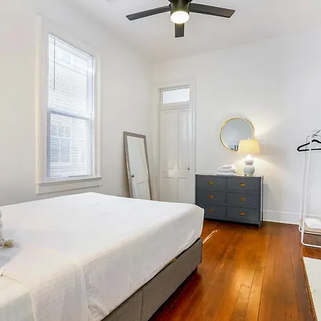 Private 2br In Uptown By Hosteeva * New Orleans