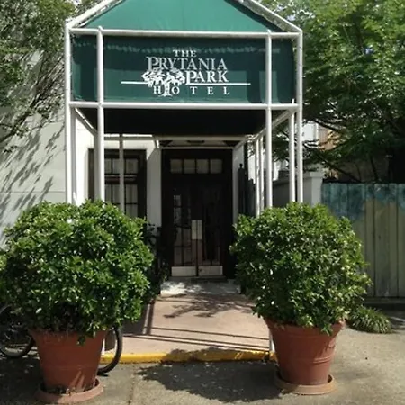 The Prytania Park