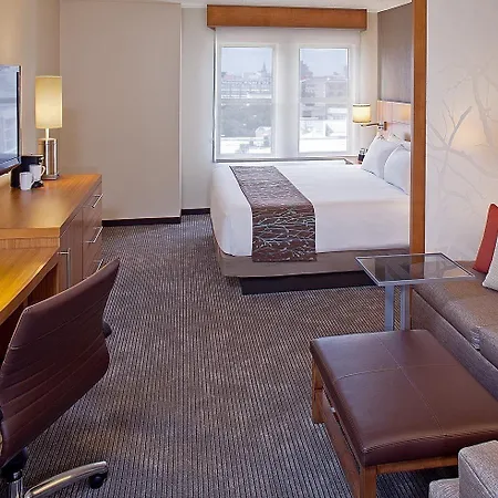 Hyatt Place Convention Center