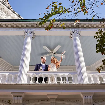 Melrose Mansion Hotel 3*