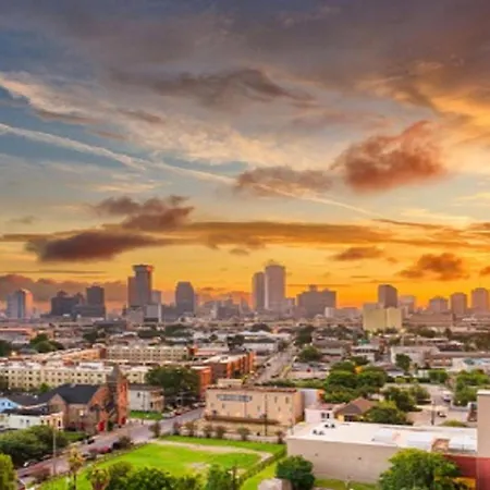 The Pontchartrain