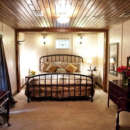Jazz Quarters Inn