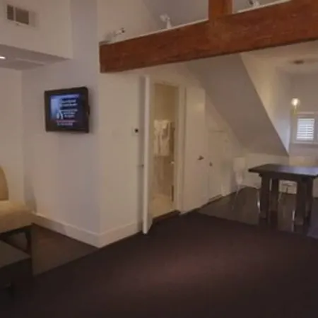 Hotel Royal