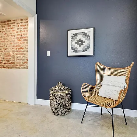 Apartment 3bd / 6 Guests / Phenomenal Location