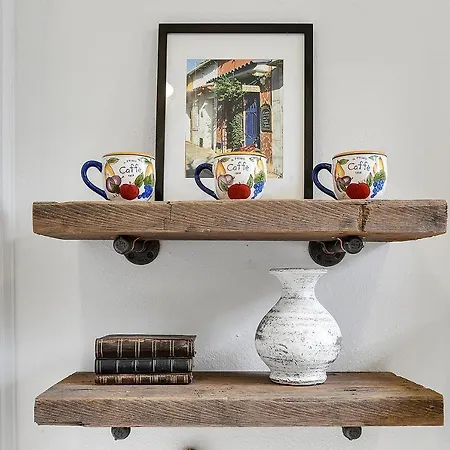 3bd / 6 Guests / Phenomenal Location *