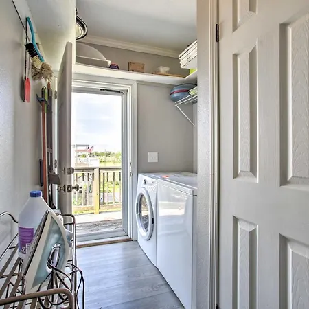 Waterfront W/ Private Dock & Pier Holiday home New Orleans