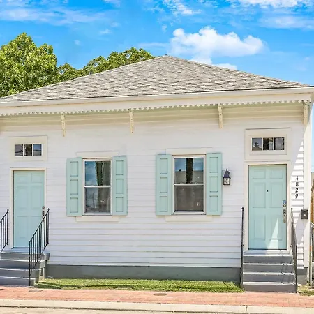 Renovated Historic 4br House Near Magazine St & Uptown Apartment