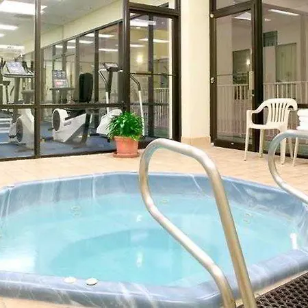 Hotel Courtyard By Marriott Downtown Near The French Quarter