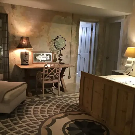Premier Apartment New Orleans