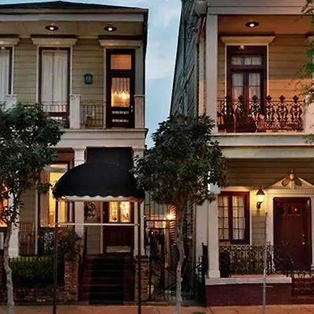 Hotel Historic Streetcar New Orleans