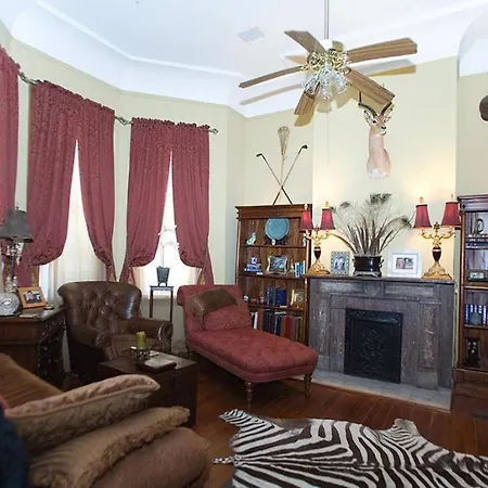 1896 O'malley House Bed & Breakfast