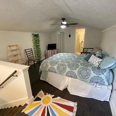 Apartment Neighbor *