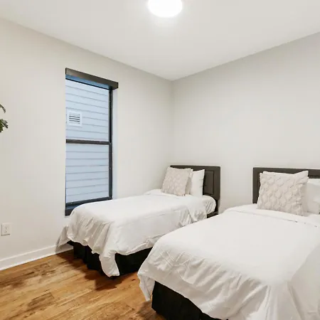 Luxury 5 Bedroom With Private Rooftop