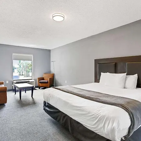 Hotel 10 Extended Stay Hotel