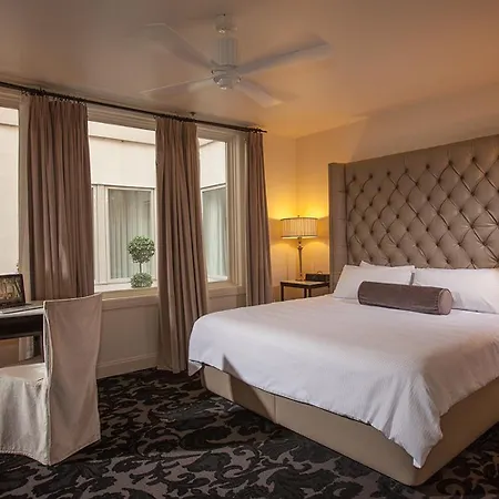 International House Hotel